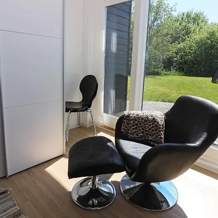 Ferienhaus Pretty Holiday In With Roofed Terrace Hadsund